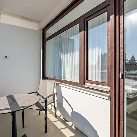 Διαμέρισμα Huber Living Basic 109