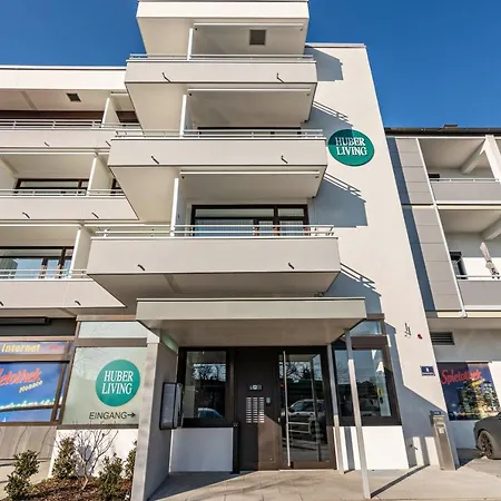 Huber Living Basic 109 * Germering