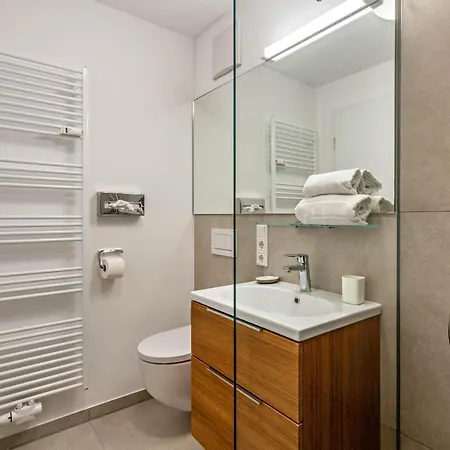 Huber Living Basic 109 * Germering