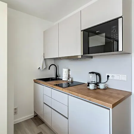 Διαμέρισμα Huber Living Basic 109 *